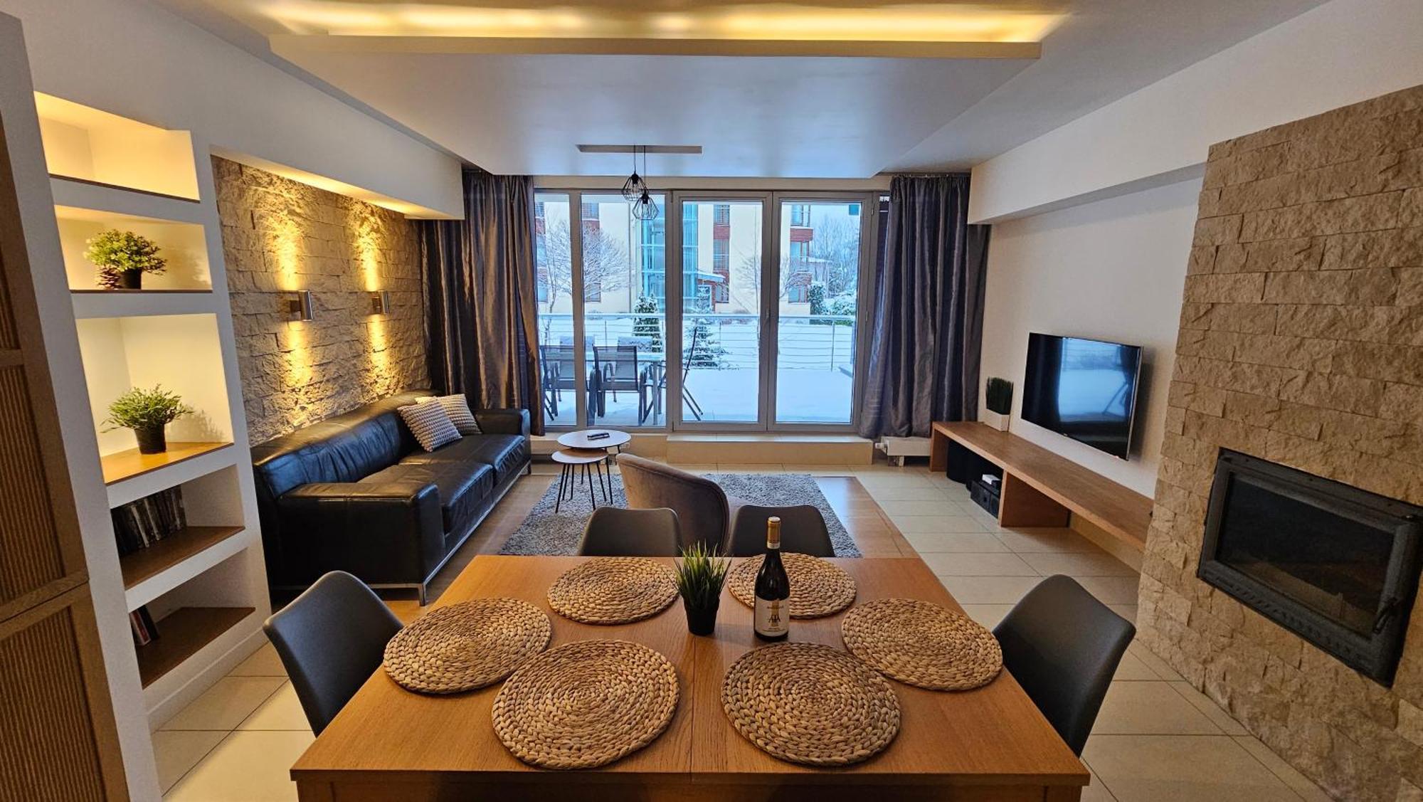 אוסטראון Apartament Zeta Park Deluxe מראה חיצוני תמונה